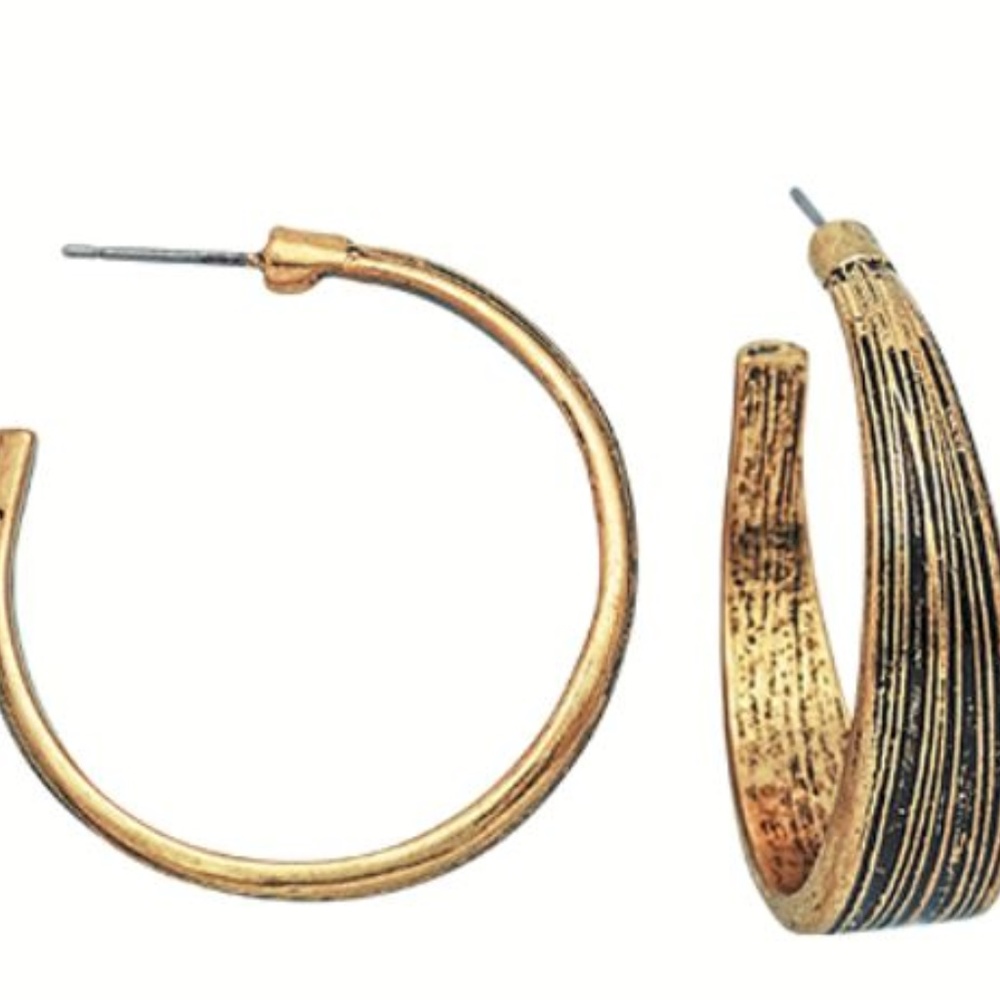 Premier Deisgns Top it off earrings & top pendant